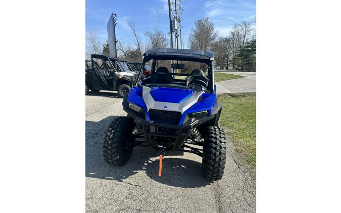 2024 Polaris Industries GENERAL® XP 1000 Ultimate POLARIS BLUE