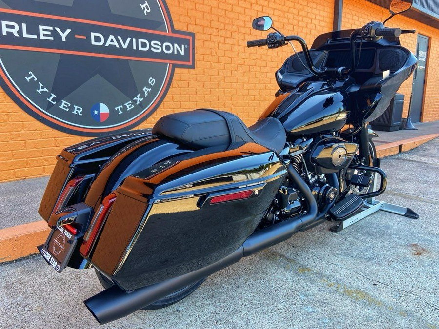 2025 Harley-Davidson® FLTRX - Road Glide®