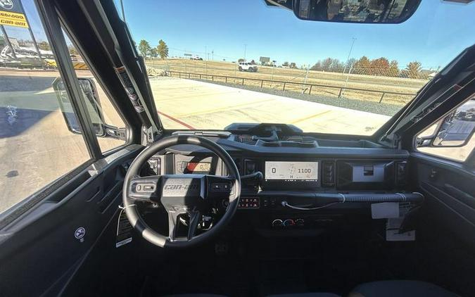 2026 Can-Am® Defender MAX LONE STAR CAB HD11