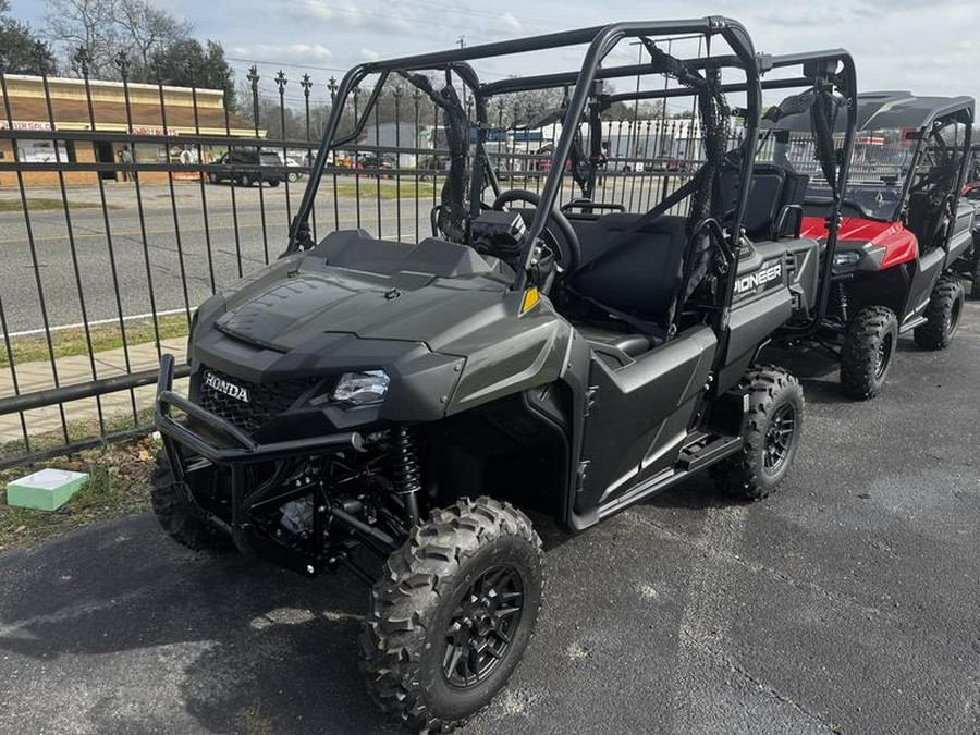 2026 Honda® Pioneer 700-4 Deluxe