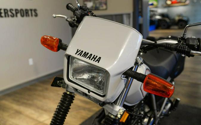 2025 Yamaha TW200