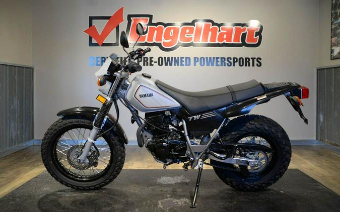 2025 Yamaha TW200