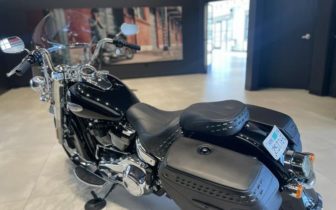 2022 Harley-Davidson Heritage Classic 114