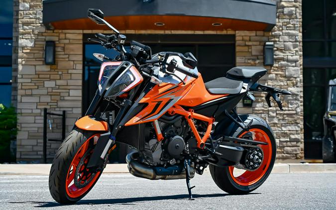 2023 KTM 1290 Super Duke R Evo