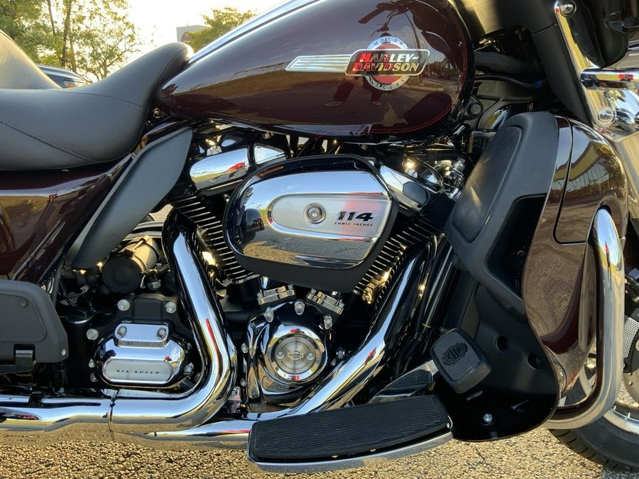 2022 Harley-Davidson® FLHTCUTG - Tri Glide® Ultra