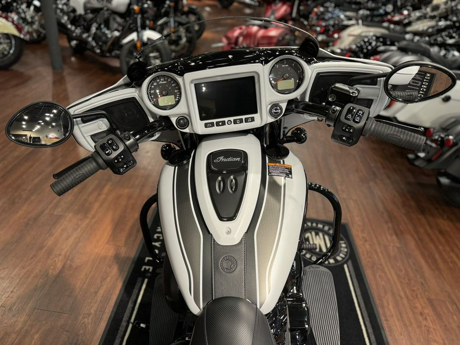 2024 Indian Motorcycle® Chieftain® Dark Horse® Ghost White Metallic Smoke