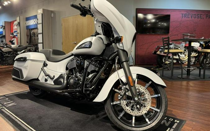 2024 Indian Motorcycle® Chieftain® Dark Horse® Ghost White Metallic Smoke