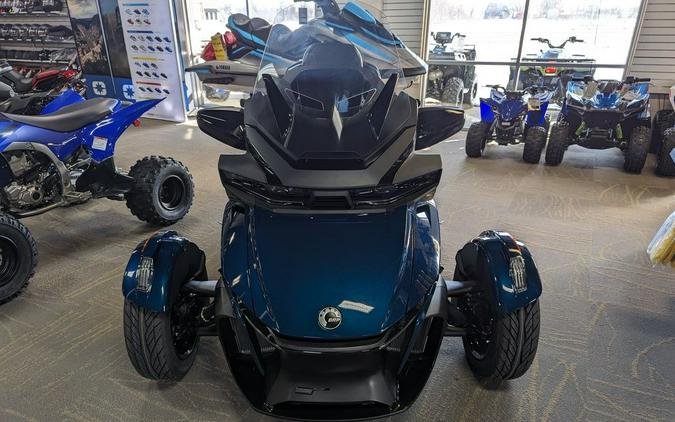 2024 Can-Am® Spyder RT Limited Dark Wheels