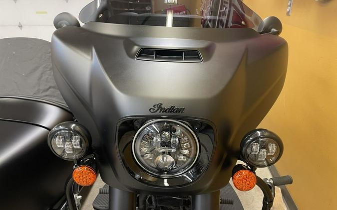 2021 Indian Motorcycle® Chieftain® Dark Horse® Thunder Black Smoke