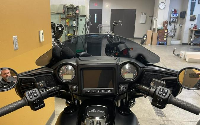 2021 Indian Motorcycle® Chieftain® Dark Horse® Thunder Black Smoke