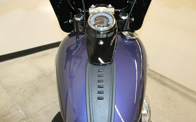 New 2026 Harley-Davidson Heritage Classic Cruiser FLHC Motorcycle For Sale In Miami, Florida