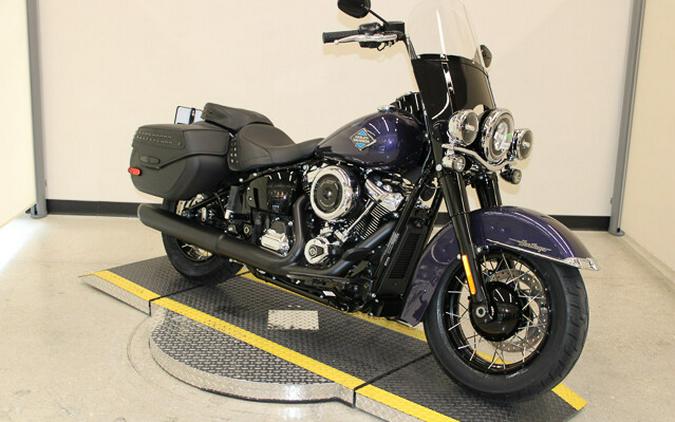 New 2026 Harley-Davidson Heritage Classic Cruiser FLHC Motorcycle For Sale In Miami, Florida