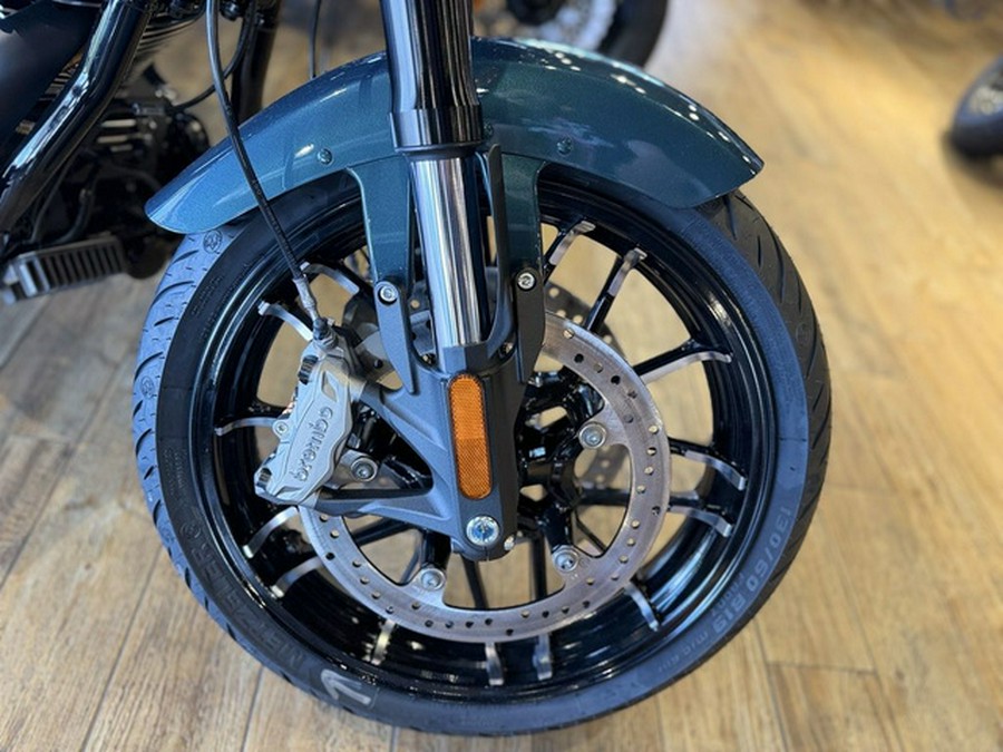 2025 Indian Sport Chief Cascade Green Metallic