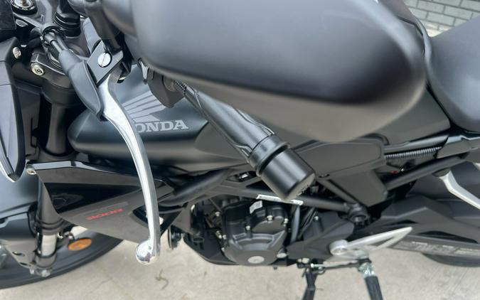 2025 Honda CB300R ABS