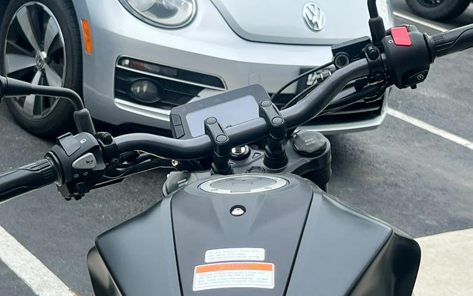 2025 Honda CB300R ABS