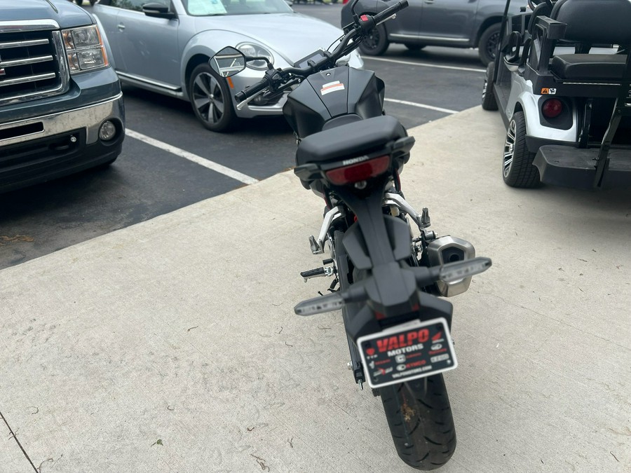 2025 Honda CB300R ABS