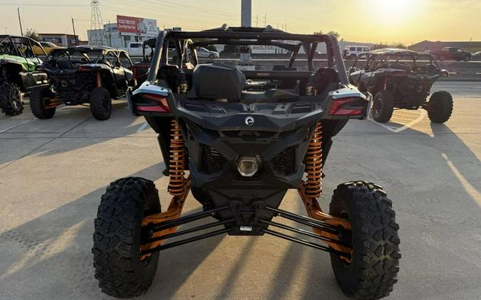 2026 Can-Am® Maverick X3 MAX RS Turbo Scandi Blue & Orange Crush