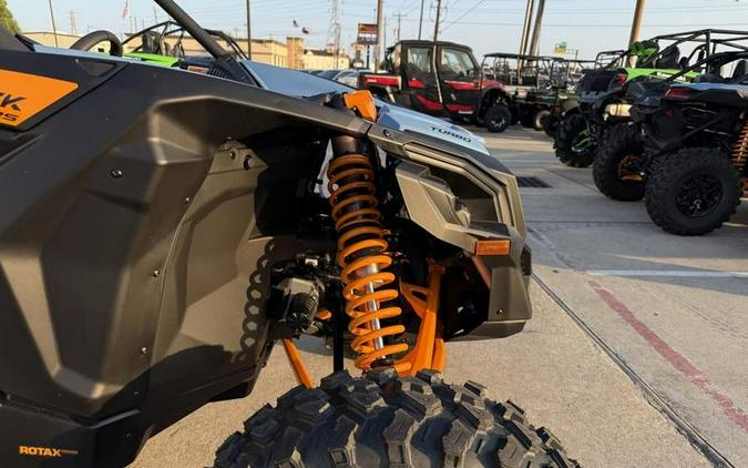 2026 Can-Am® Maverick X3 MAX RS Turbo Scandi Blue & Orange Crush