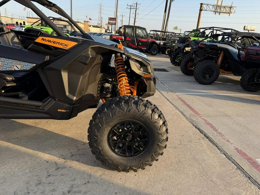 2026 Can-Am® Maverick X3 MAX RS Turbo Scandi Blue & Orange Crush