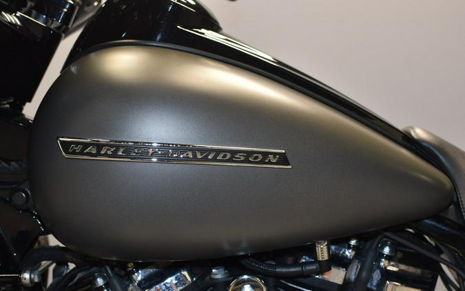 2019 Harley-Davidson Street Glide Special Gray Denim