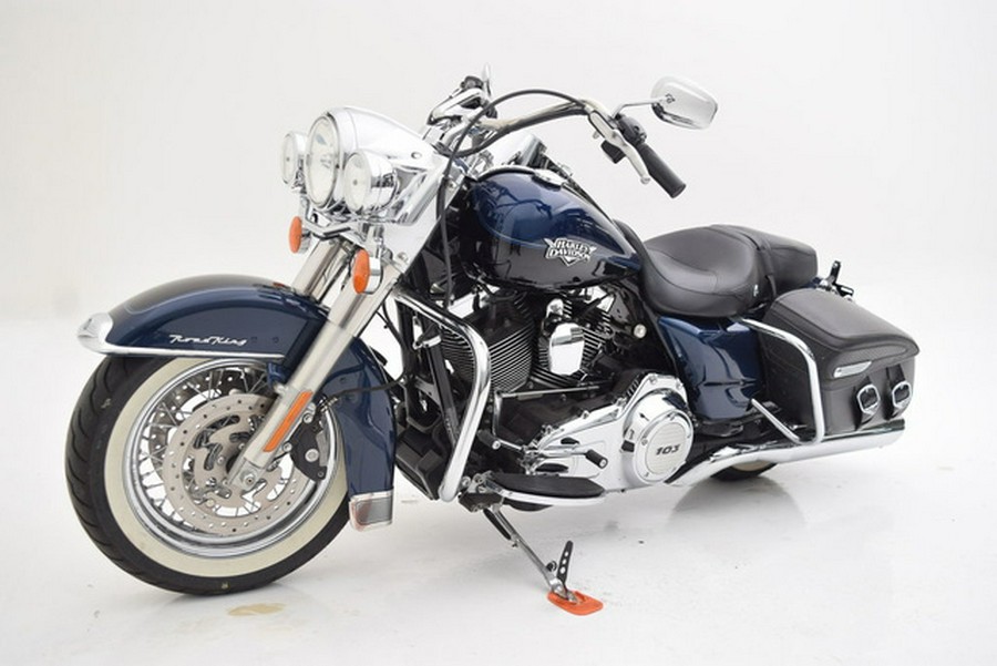 2013 Harley-Davidson FLHRC - Road King Classic