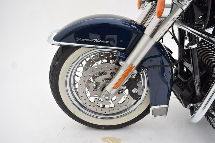 2013 Harley-Davidson FLHRC - Road King Classic