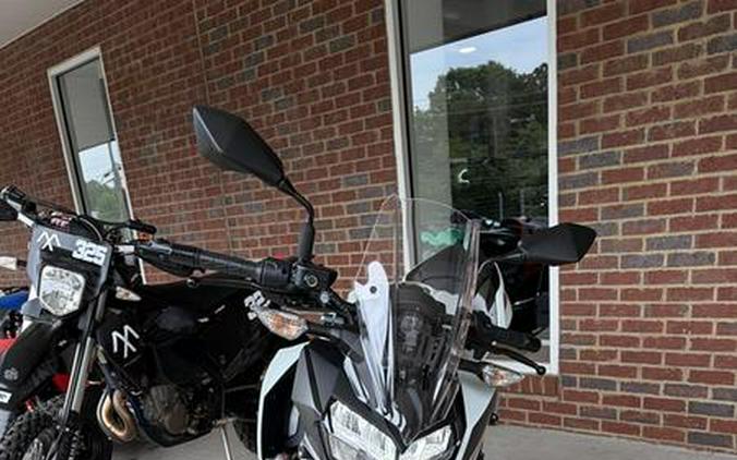 2023 Kawasaki Z400 ABS