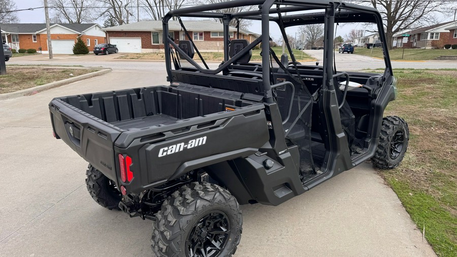 2026 Can-Am Defender MAX DPS HD7