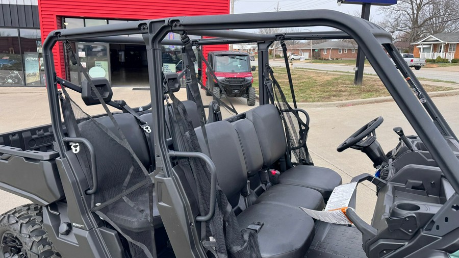 2026 Can-Am Defender MAX DPS HD7