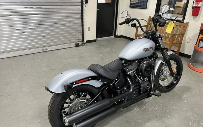 2020 Harley-Davidson Softail FXBB - Street Bob
