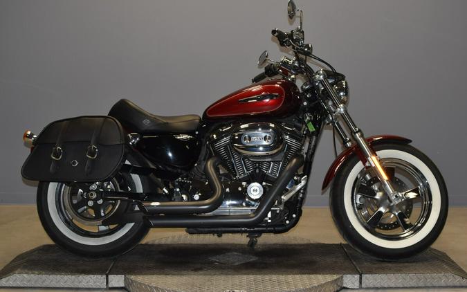 2016 Harley-Davidson 1200 Custom XL1200C