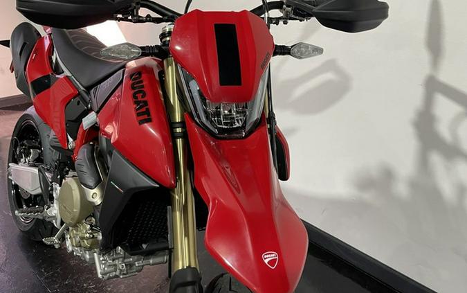 2026 Ducati Hypermotard 698 Mono Red