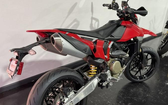 2026 Ducati Hypermotard 698 Mono Red