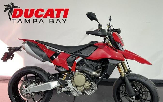 2026 Ducati Hypermotard 698 Mono Red