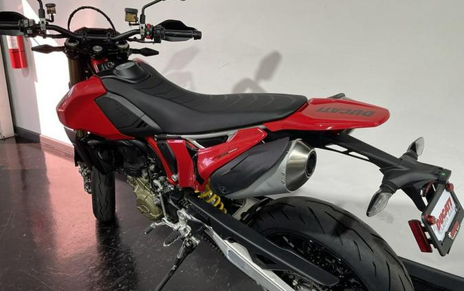 2026 Ducati Hypermotard 698 Mono Red