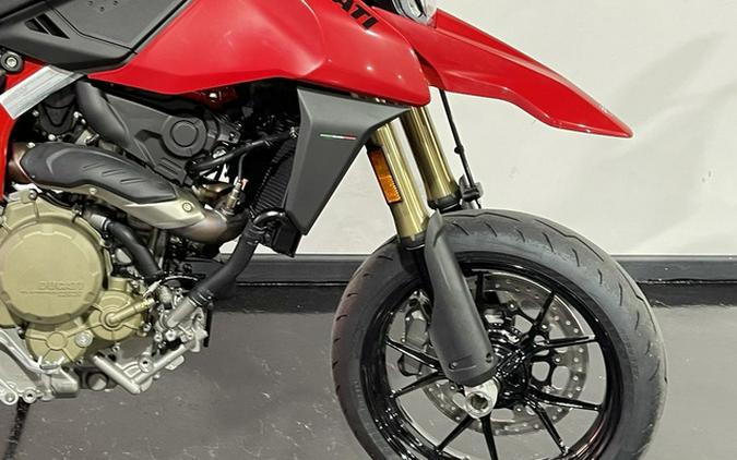 2026 Ducati Hypermotard 698 Mono Red