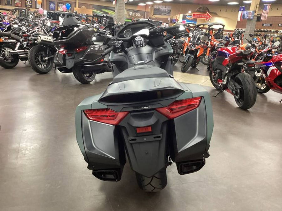 New 2024 HONDA GOLDWING MATTE ARMORED GREEN METALLIC