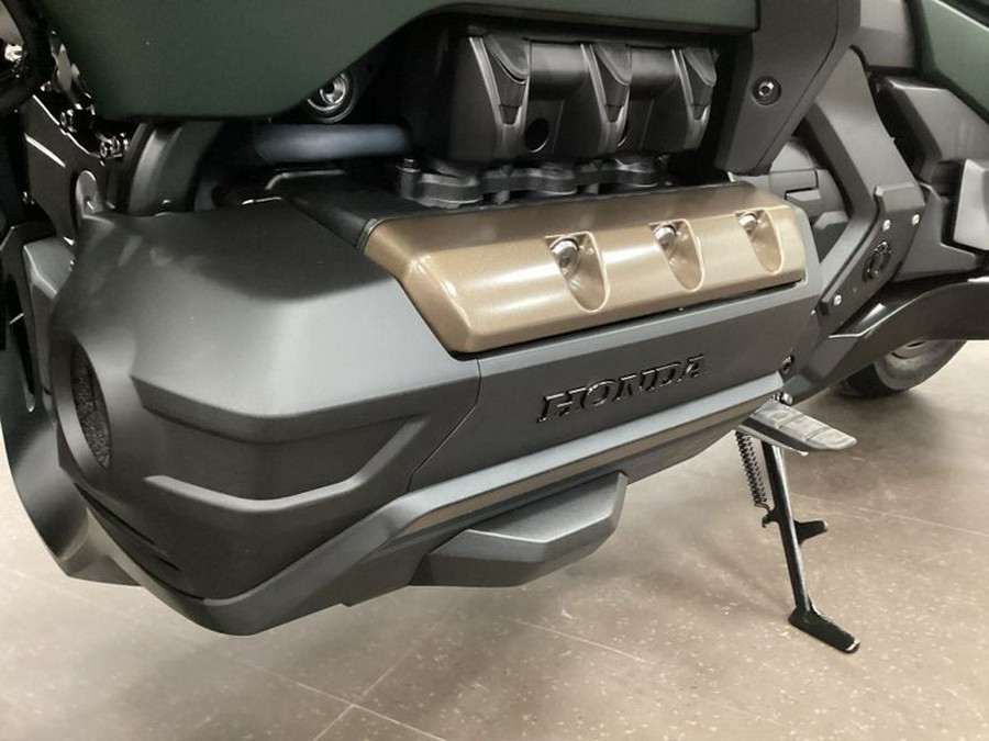 New 2024 HONDA GOLDWING MATTE ARMORED GREEN METALLIC