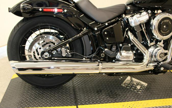 2025 Harley-Davidson Street Bob Cruiser FXBB