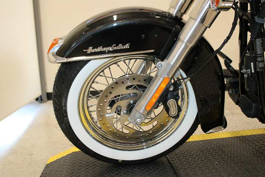 Used 2017 Harley-Davidson Heritage Softail Classic FLSTC Motorcycle For Sale In Miami, Florida