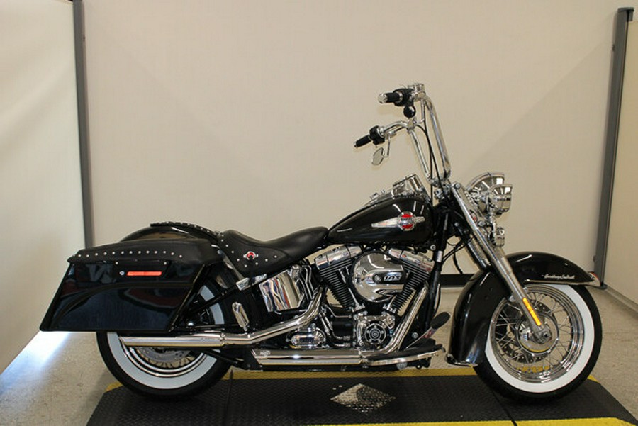 Used 2017 Harley-Davidson Heritage Softail Classic FLSTC Motorcycle For Sale In Miami, Florida