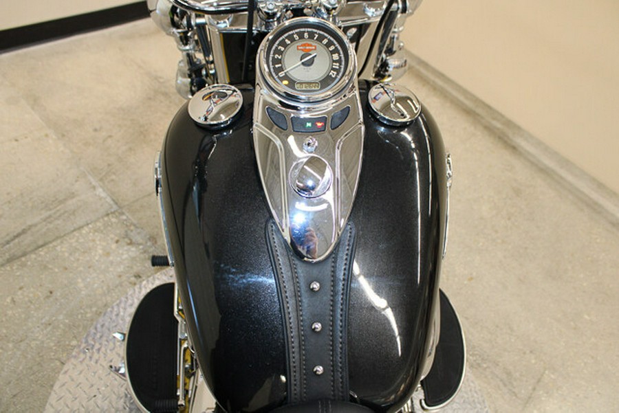 Used 2017 Harley-Davidson Heritage Softail Classic FLSTC Motorcycle For Sale In Miami, Florida