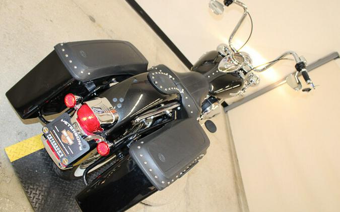 Used 2017 Harley-Davidson Heritage Softail Classic FLSTC Motorcycle For Sale In Miami, Florida