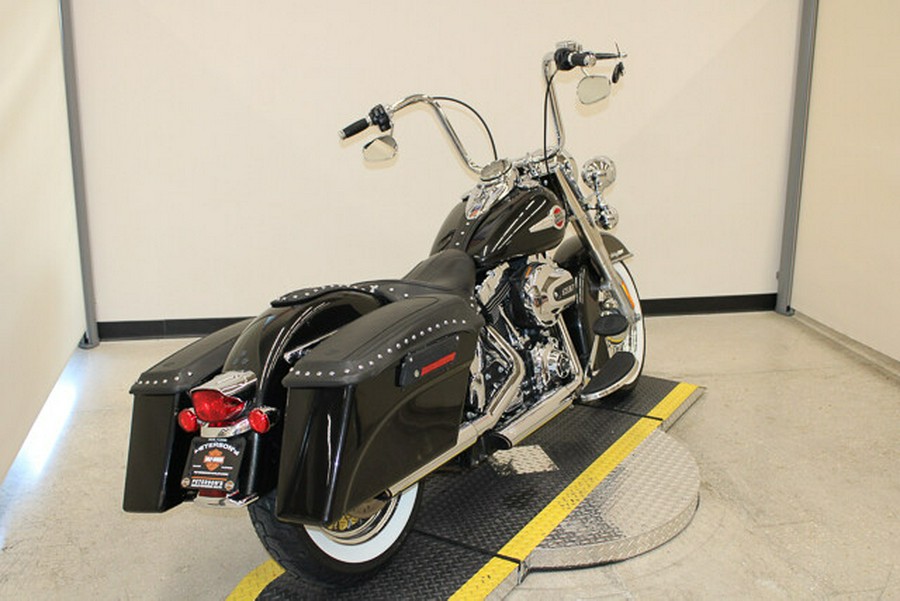 Used 2017 Harley-Davidson Heritage Softail Classic FLSTC Motorcycle For Sale In Miami, Florida
