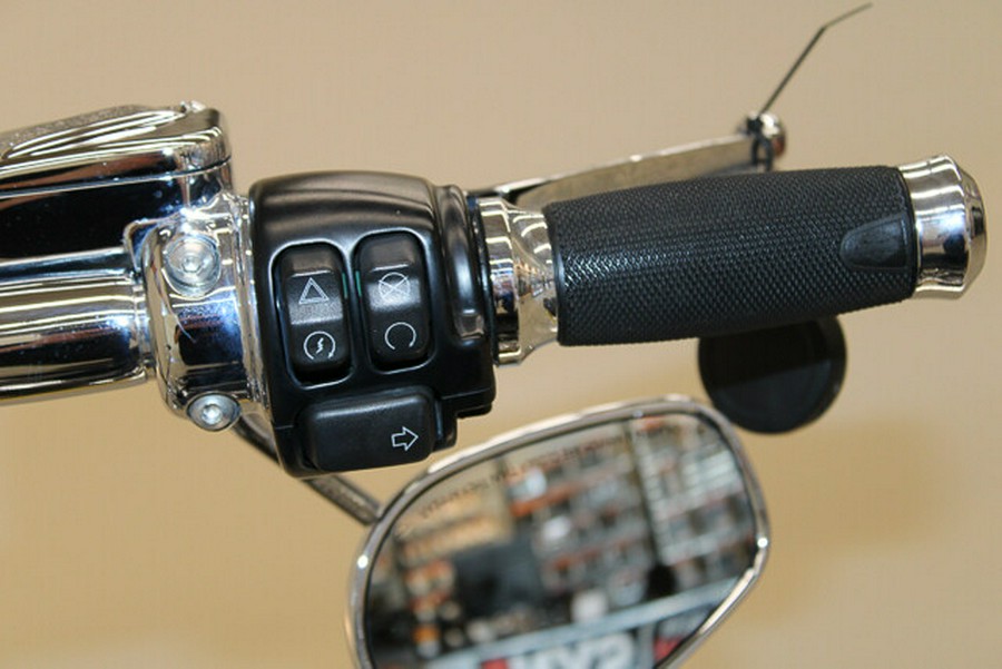 Used 2017 Harley-Davidson Heritage Softail Classic FLSTC Motorcycle For Sale In Miami, Florida