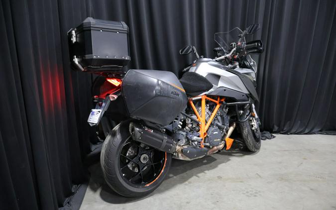 2016 1290 Super Duke GT - KTM