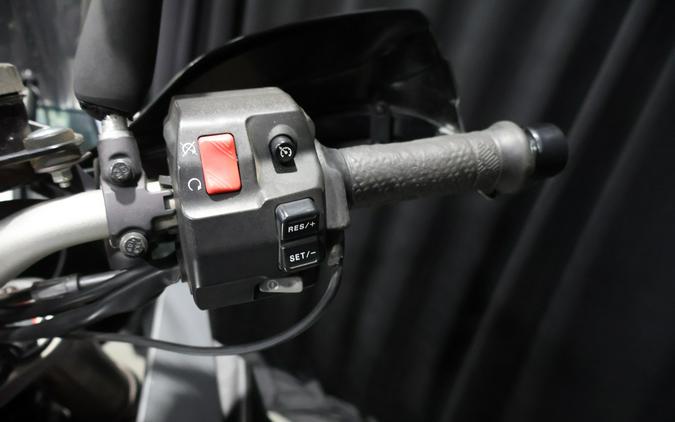 2016 1290 Super Duke GT - KTM