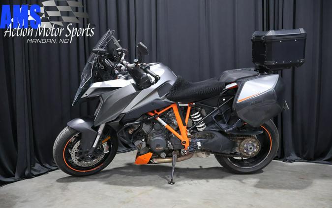 2016 1290 Super Duke GT - KTM