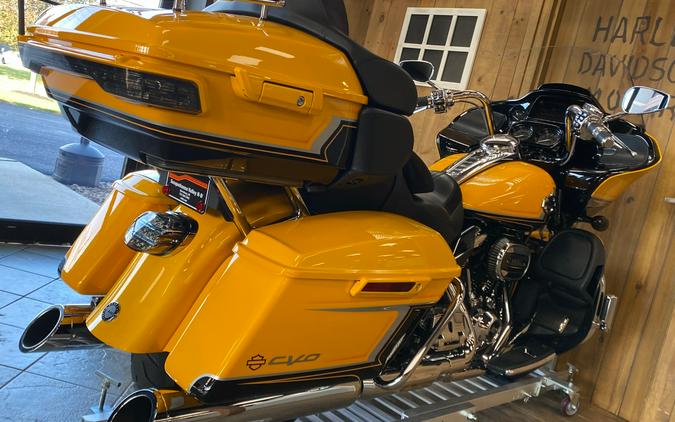 2022 Harley-Davidson Road Glide Limited CVO