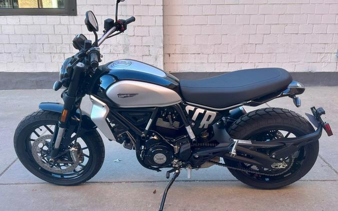 2025 Ducati Scrambler Icon Thrilling Black